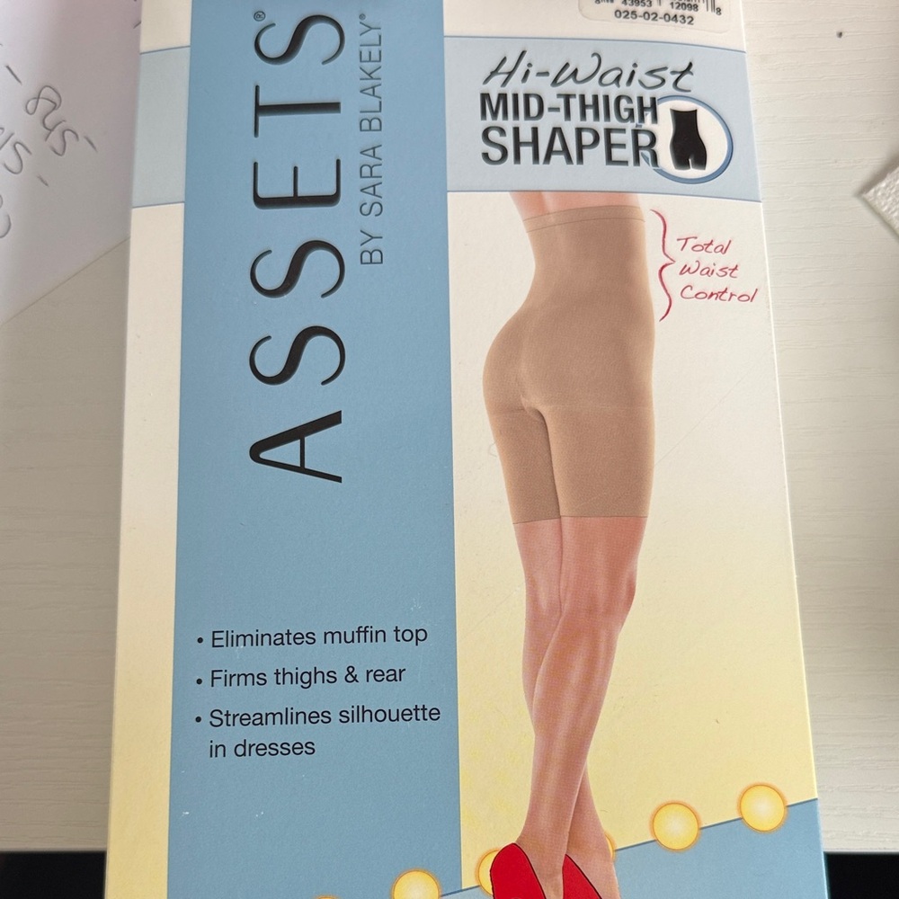 ASSETS by Sara Blakely High-Waist Shaper in Nude